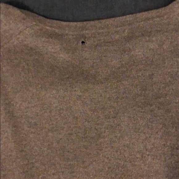 Banana Republic Gray V-neck Sweater - Picture 3 of 3